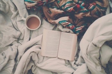 blanket-book-coffee-reading-Favim.com-2347151