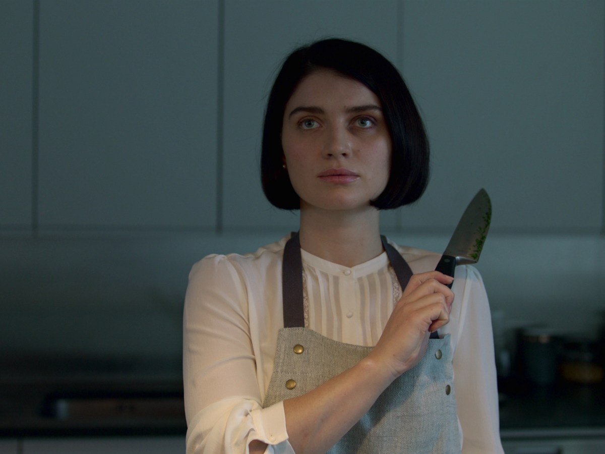 Könyvkritika: Sarah Pinborough – Ne higgy a&nbsp;szemének!