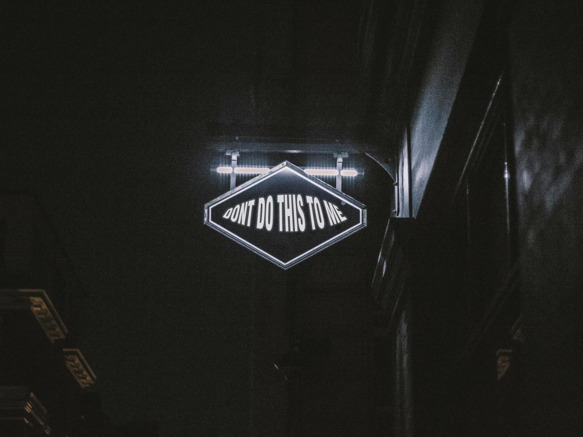 Miért szeretünk szenvedni? – A könyvek, amik összetörnek, mégis imádjuk&nbsp;őket